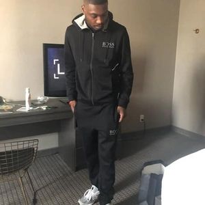 Meet your Posher, Devonte